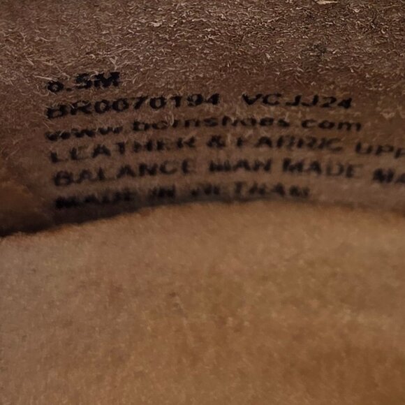 Womens Sz 6.5 Born "Aire" Lightweight Tan Suede & Knit Slip-on Sneakers NWOT - Picture 8 of 10